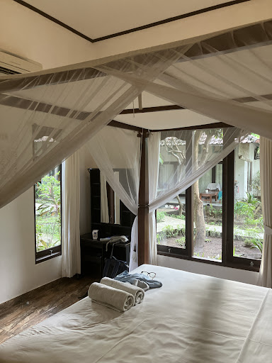 Tempat Tidur 3